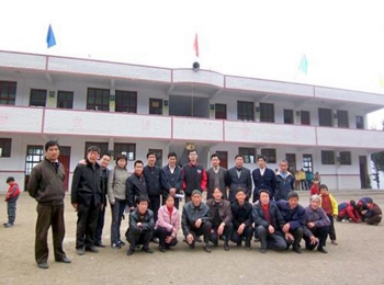 湖北省恩施市红土乡新世纪希望小学